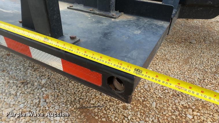 image for item DC2595 2010 Behnke SCST80E sprayer trailer