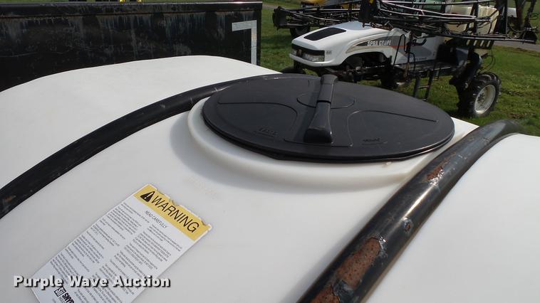 image for item DC2596 Snyder Industries poly tank