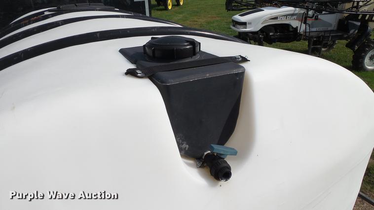 image for item DC2596 Snyder Industries poly tank