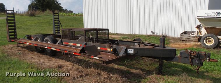image for item DC2599 1998 Behnke sprayer trailer