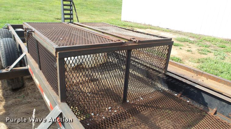 image for item DC2599 1998 Behnke sprayer trailer