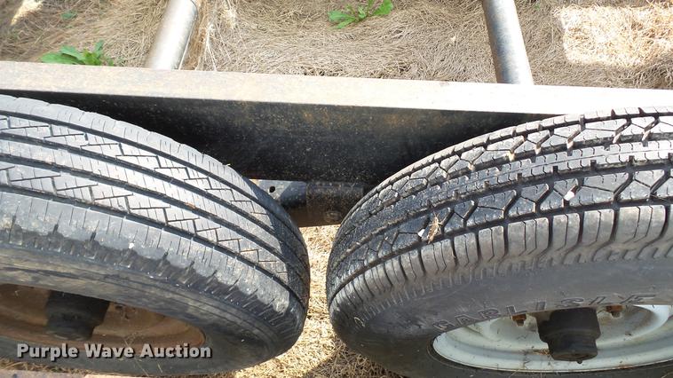 image for item DC2599 1998 Behnke sprayer trailer