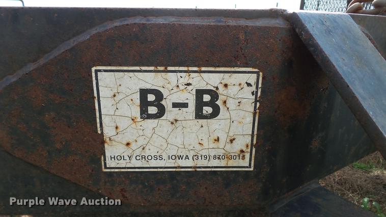 image for item DC2599 1998 Behnke sprayer trailer