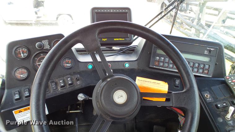 image for item DC2600 2008 SpraCoupe 4455 self-propelled sprayer