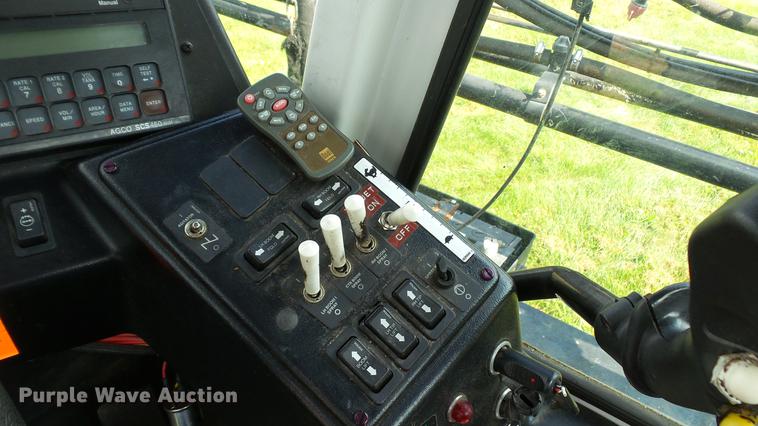 image for item DC2600 2008 SpraCoupe 4455 self-propelled sprayer