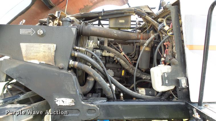 image for item DC2600 2008 SpraCoupe 4455 self-propelled sprayer