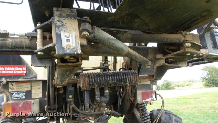 image for item DC2600 2008 SpraCoupe 4455 self-propelled sprayer