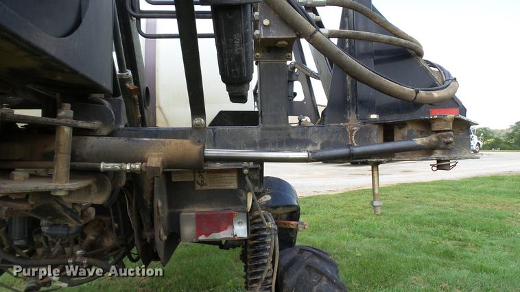 image for item DC2600 2008 SpraCoupe 4455 self-propelled sprayer