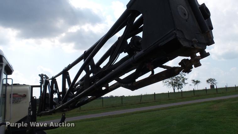 image for item DC2600 2008 SpraCoupe 4455 self-propelled sprayer