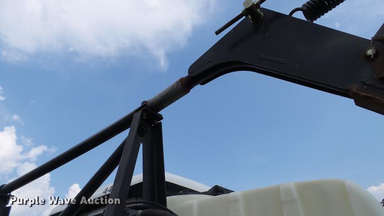 image for item DC2600 2008 SpraCoupe 4455 self-propelled sprayer