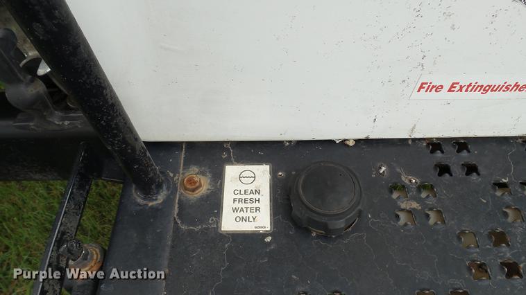 image for item DC2600 2008 SpraCoupe 4455 self-propelled sprayer