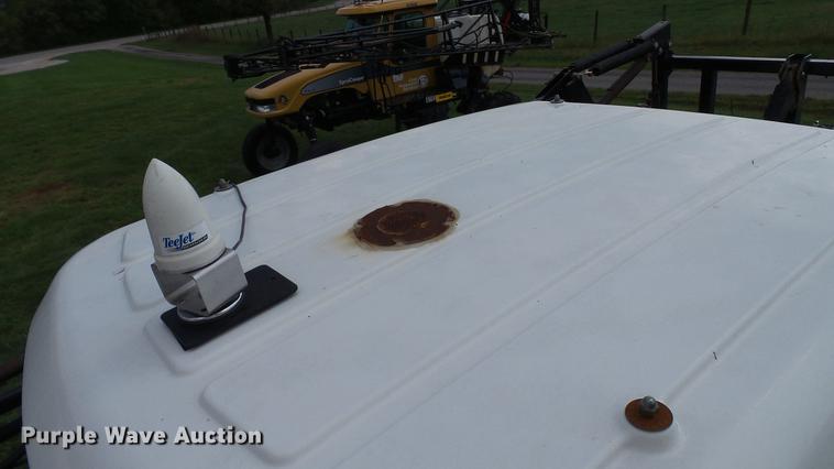 image for item DC2600 2008 SpraCoupe 4455 self-propelled sprayer