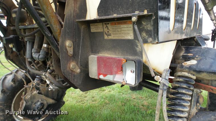 image for item DC2600 2008 SpraCoupe 4455 self-propelled sprayer