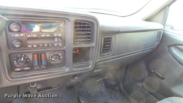 image for item DC2603 2007 Chevrolet Silverado Classic 1500 pickup truck