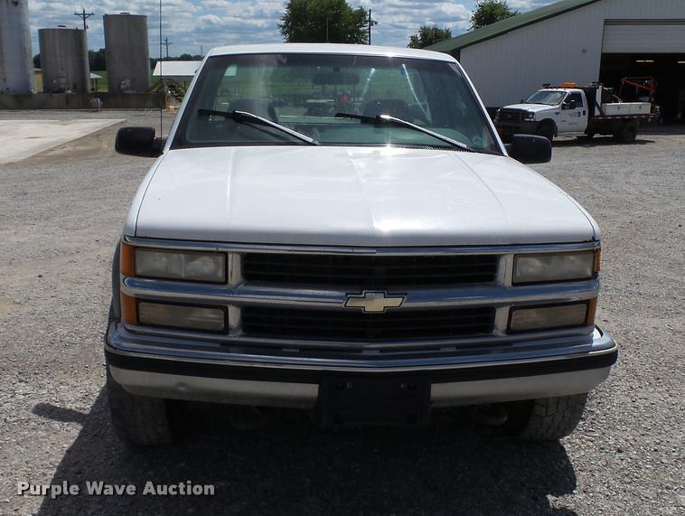 image for item DC2635 1996 Chevrolet 2500 pickup truck