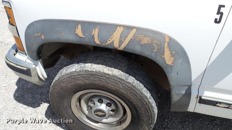 image for item DC2635 1996 Chevrolet 2500 pickup truck