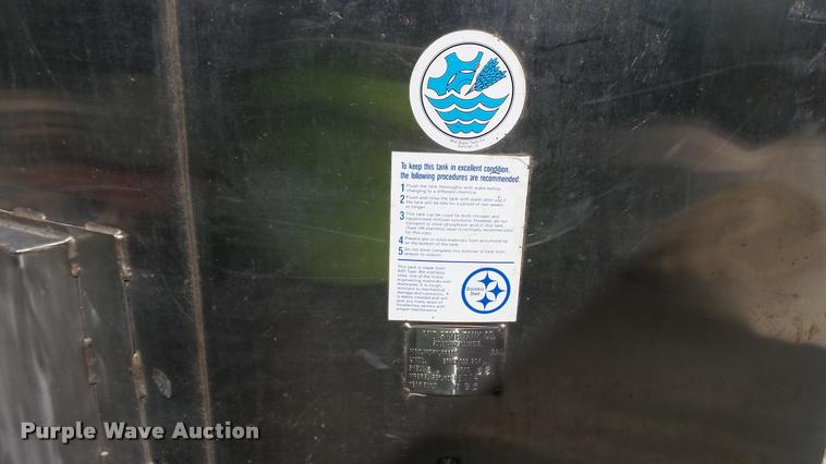 image for item DC2637 (2) stainless steel tanks