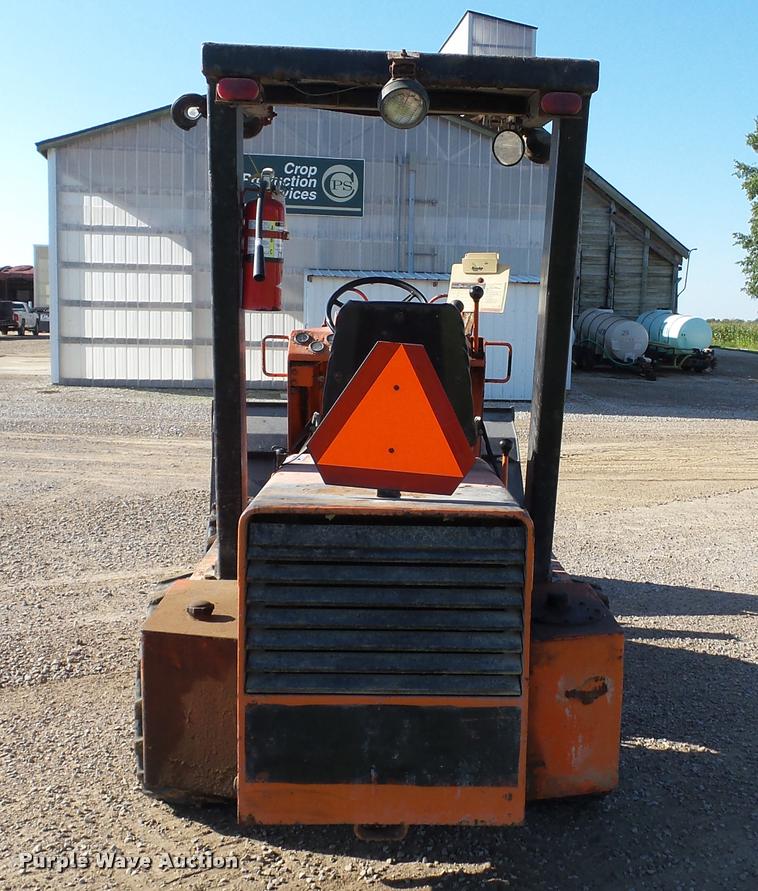 image for item DC2651 1994 Willmar Wrangler wheel loader