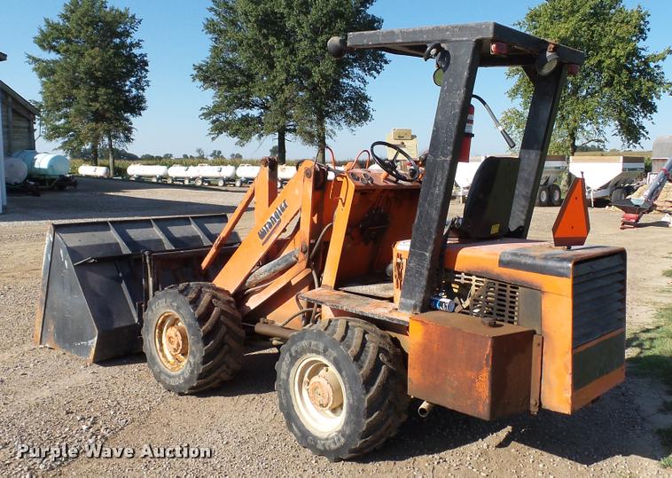 image for item DC2651 1994 Willmar Wrangler wheel loader