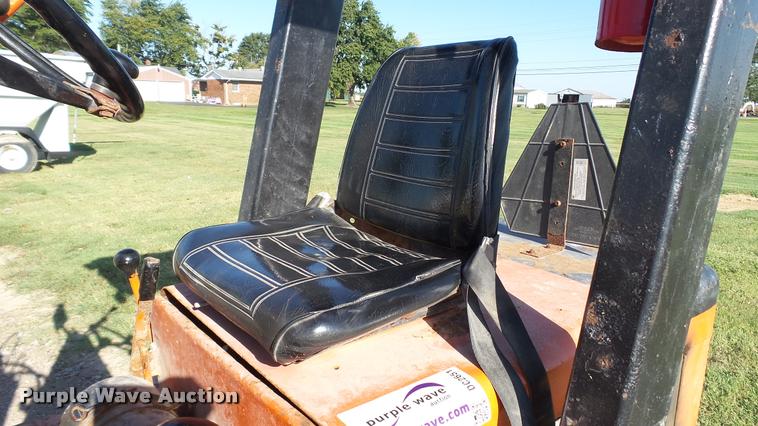 image for item DC2651 1994 Willmar Wrangler wheel loader