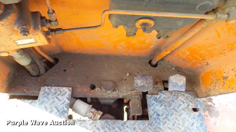 image for item DC2651 1994 Willmar Wrangler wheel loader