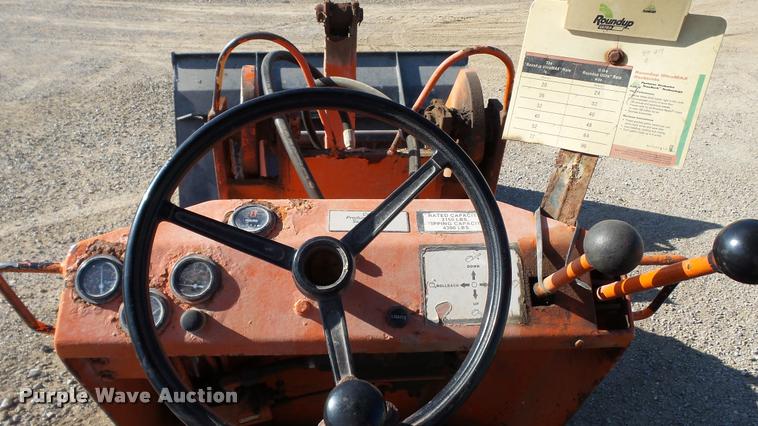 image for item DC2651 1994 Willmar Wrangler wheel loader