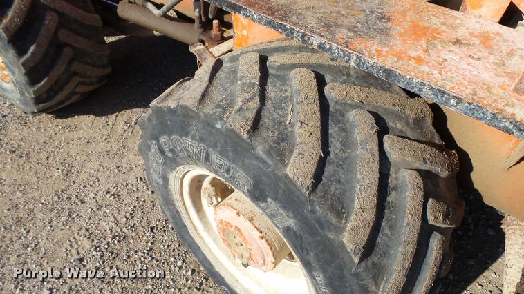 image for item DC2651 1994 Willmar Wrangler wheel loader