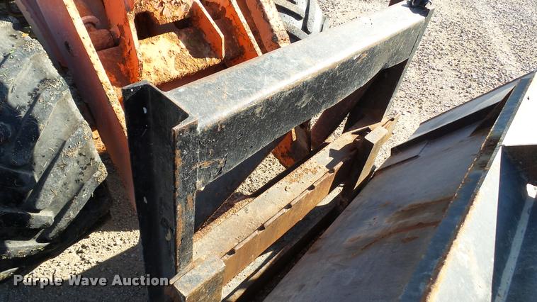 image for item DC2651 1994 Willmar Wrangler wheel loader