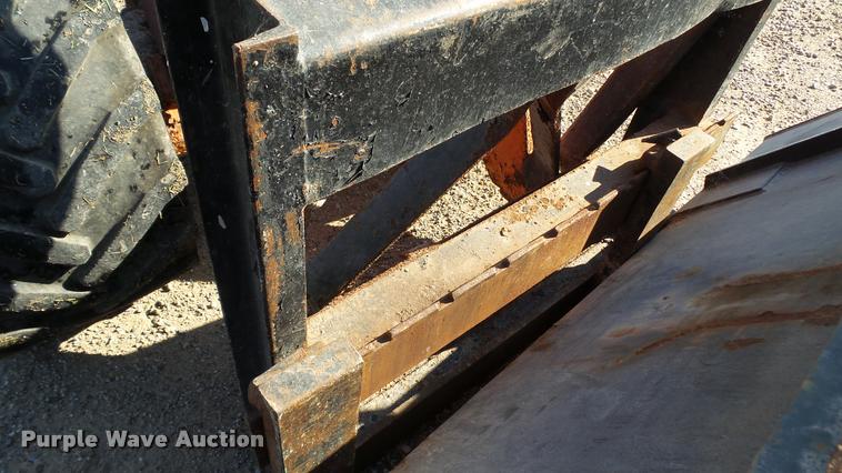 image for item DC2651 1994 Willmar Wrangler wheel loader