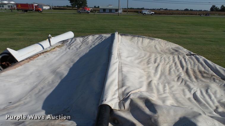 image for item DC2652 Par-Kan Grain-Weigh-150 seed tender trailer