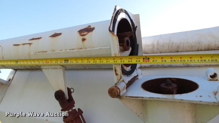 image for item DC2652 Par-Kan Grain-Weigh-150 seed tender trailer