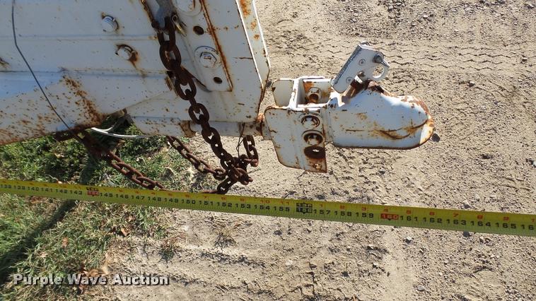 image for item DC2652 Par-Kan Grain-Weigh-150 seed tender trailer