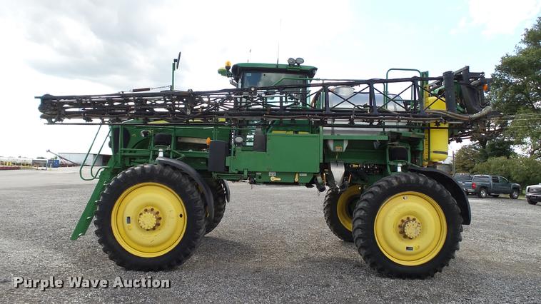 image for item DC2653 2012 John Deere 4730 self-propelled sprayer