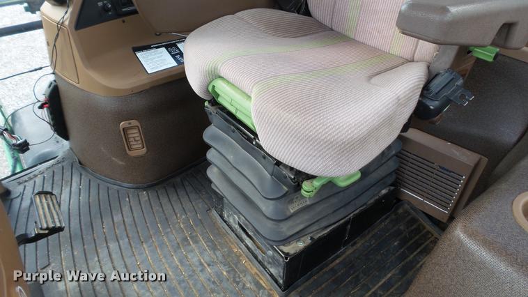 image for item DC2653 2012 John Deere 4730 self-propelled sprayer