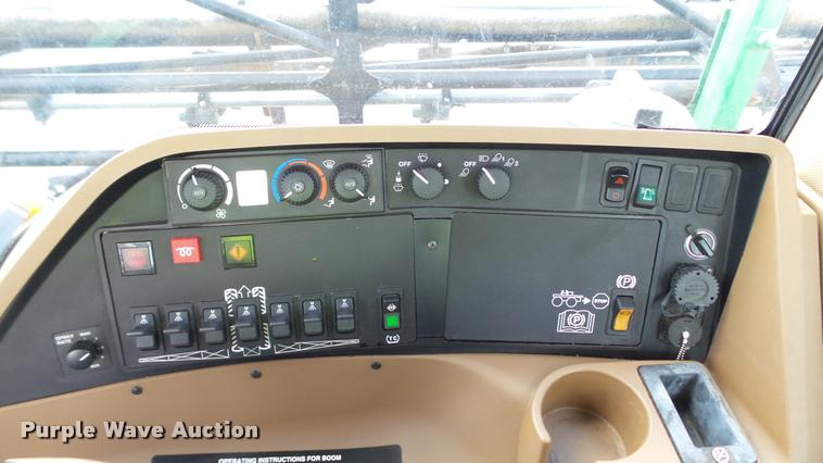 image for item DC2653 2012 John Deere 4730 self-propelled sprayer
