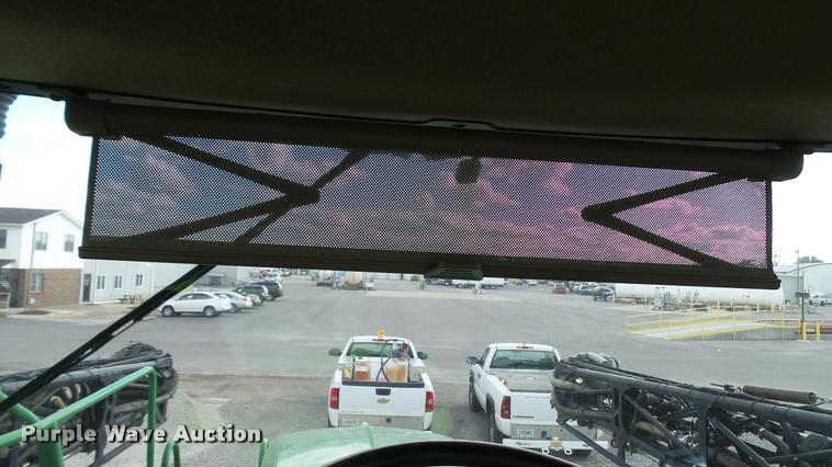 image for item DC2653 2012 John Deere 4730 self-propelled sprayer