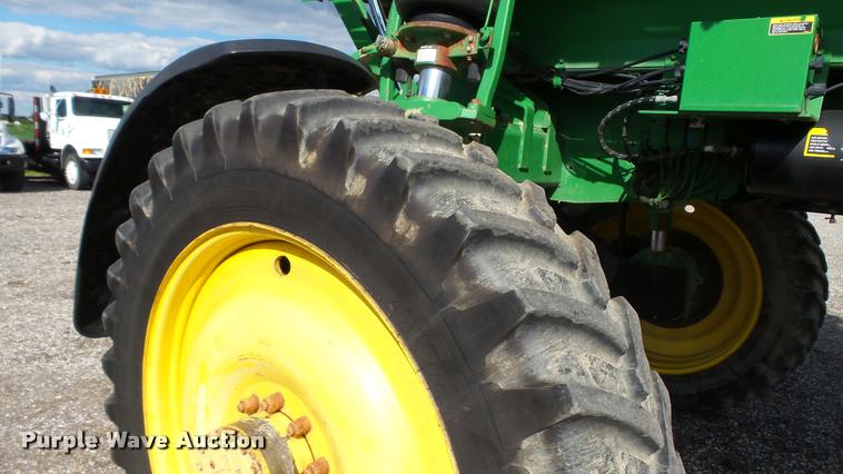 image for item DC2653 2012 John Deere 4730 self-propelled sprayer