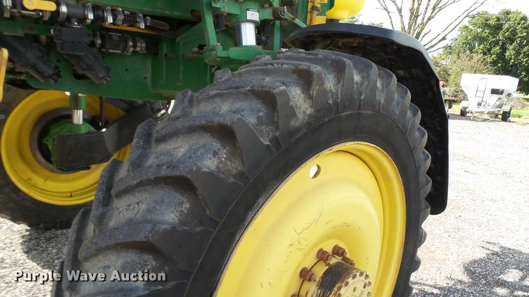 image for item DC2653 2012 John Deere 4730 self-propelled sprayer