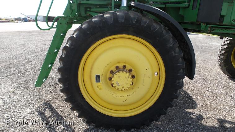 image for item DC2653 2012 John Deere 4730 self-propelled sprayer