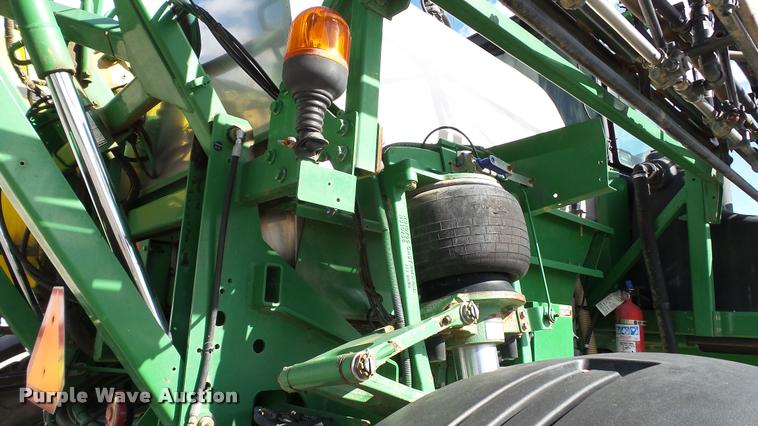 image for item DC2653 2012 John Deere 4730 self-propelled sprayer