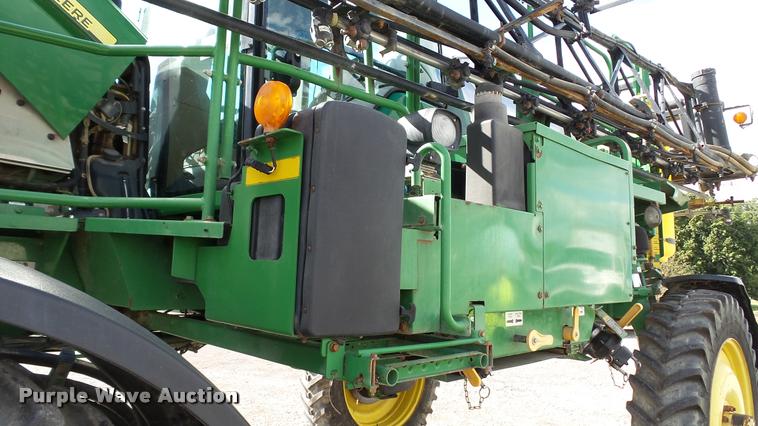 image for item DC2653 2012 John Deere 4730 self-propelled sprayer