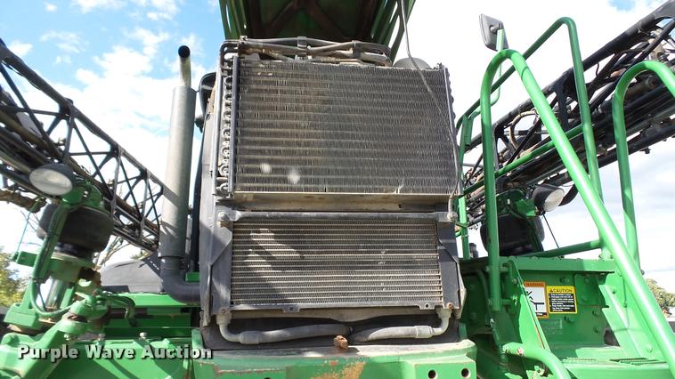 image for item DC2653 2012 John Deere 4730 self-propelled sprayer