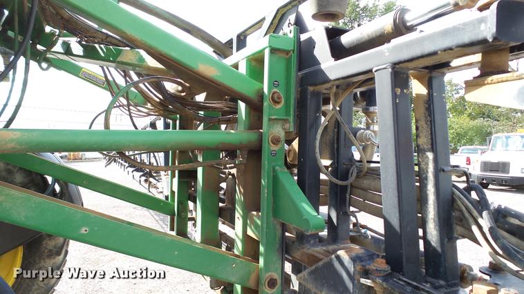 image for item DC2653 2012 John Deere 4730 self-propelled sprayer