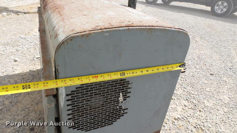 image for item DC2654 Lincoln Electric Classic II welder/generator