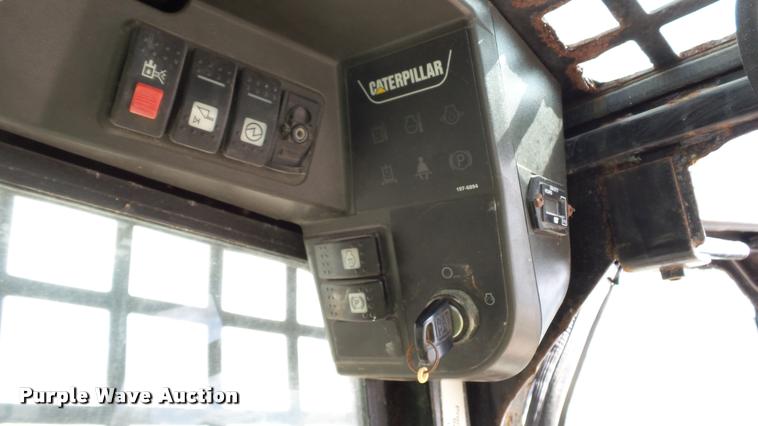 image for item DC2655 2008 Caterpillar 236B skid steer