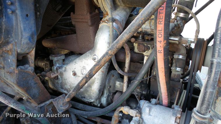 image for item DC2656 1986 Volvo White WCS64T seed tender truck