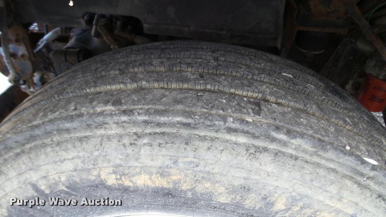 image for item DC2656 1986 Volvo White WCS64T seed tender truck