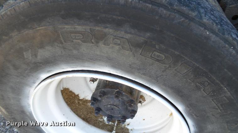 image for item DC2656 1986 Volvo White WCS64T seed tender truck