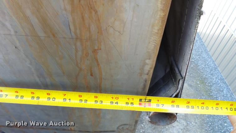 image for item DC2656 1986 Volvo White WCS64T seed tender truck