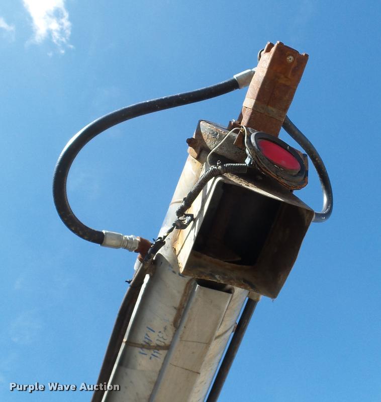 image for item DC2656 1986 Volvo White WCS64T seed tender truck